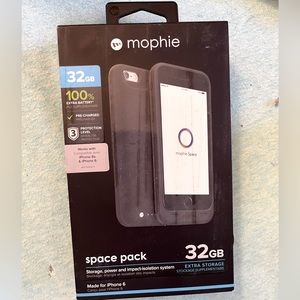 Mophie Black 32GB Space Pack for iPhone 6 **NEVER USED**